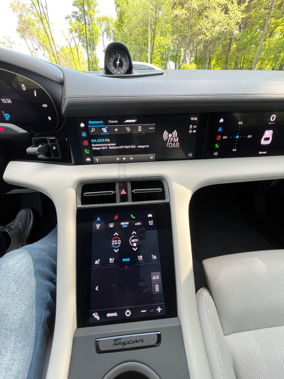 Porsche Taycan - фото 28