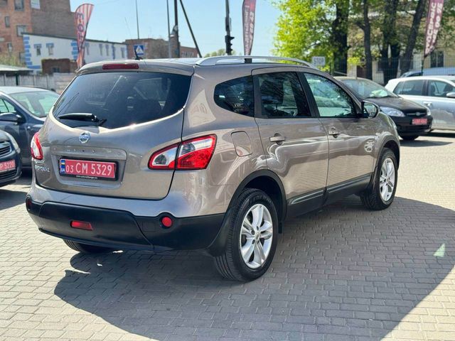 Nissan Qashqai+2 - фото 5