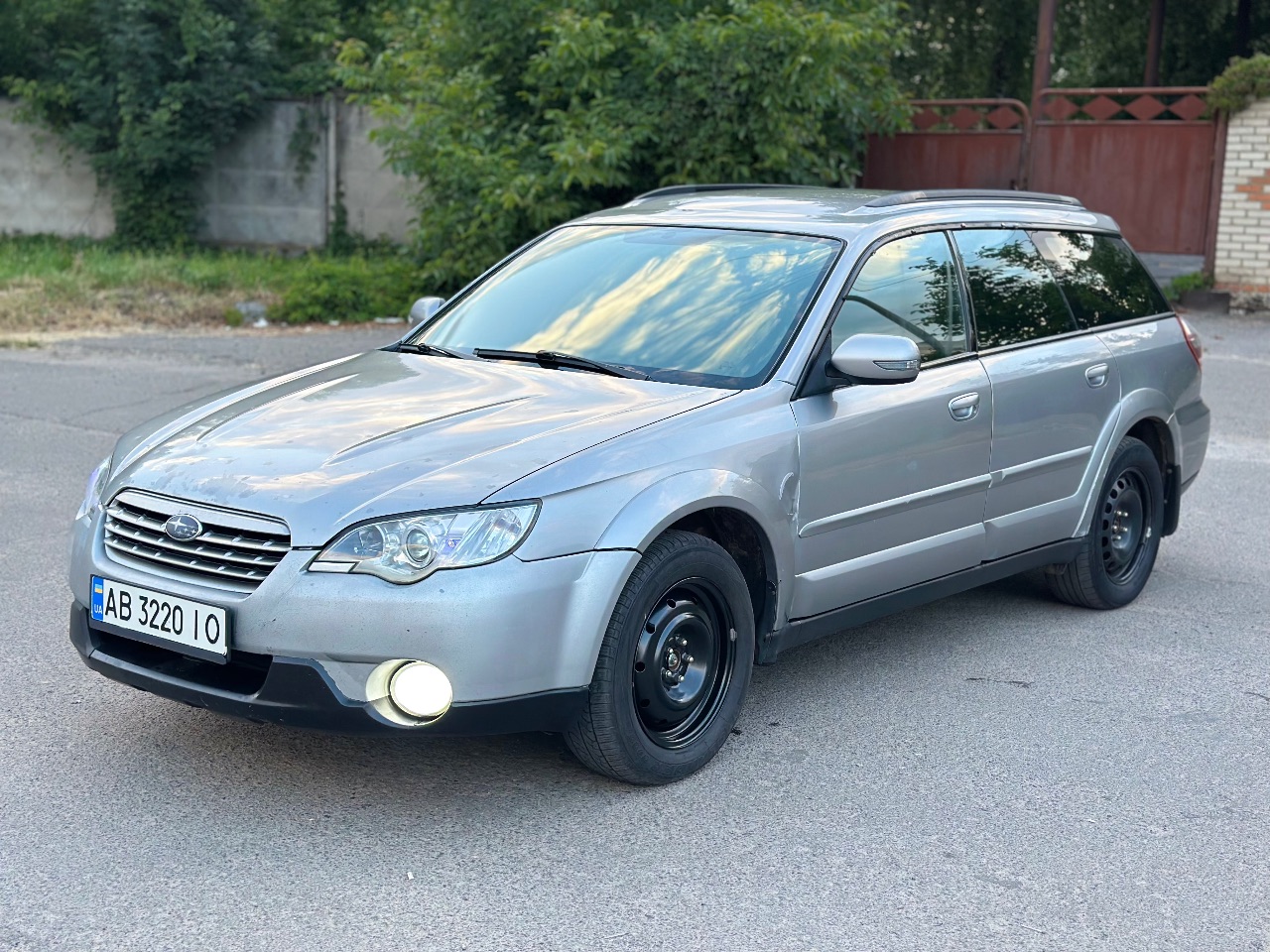 Subaru Outback - фото 1