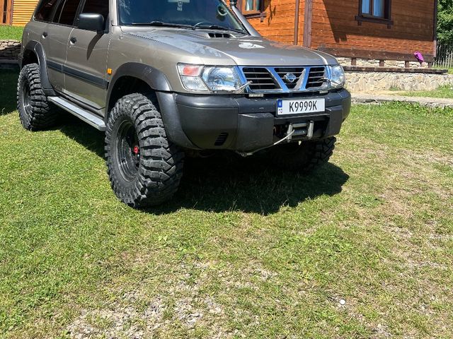 Nissan Patrol - фото 2