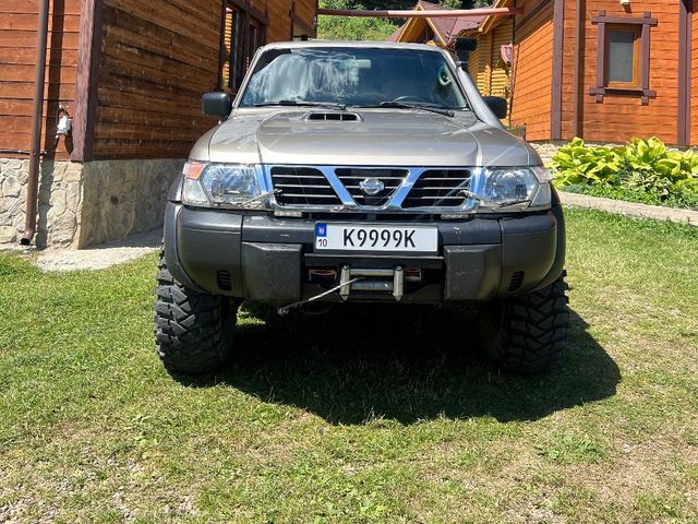 Nissan Patrol - фото 1