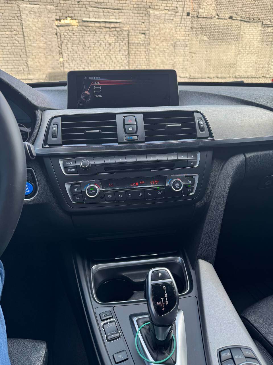 BMW 3 серії - фото 11