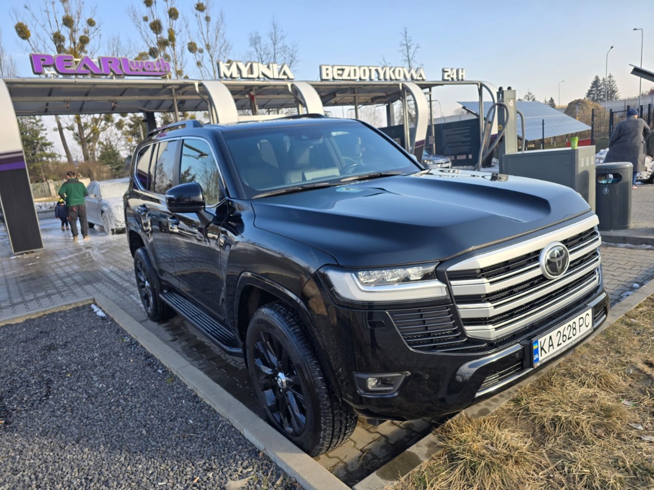 Toyota Land Cruiser - фото 2