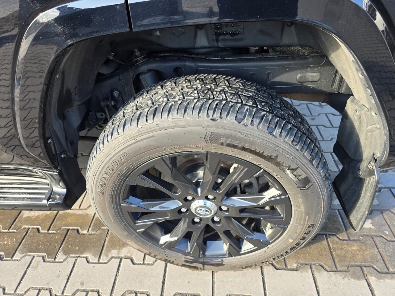 Toyota Land Cruiser - фото 23