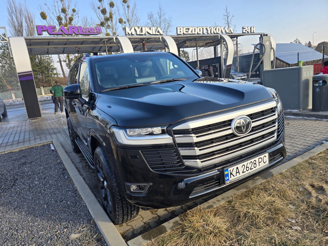 Toyota Land Cruiser - фото 1
