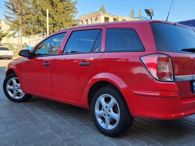 Opel Astra - фото 3