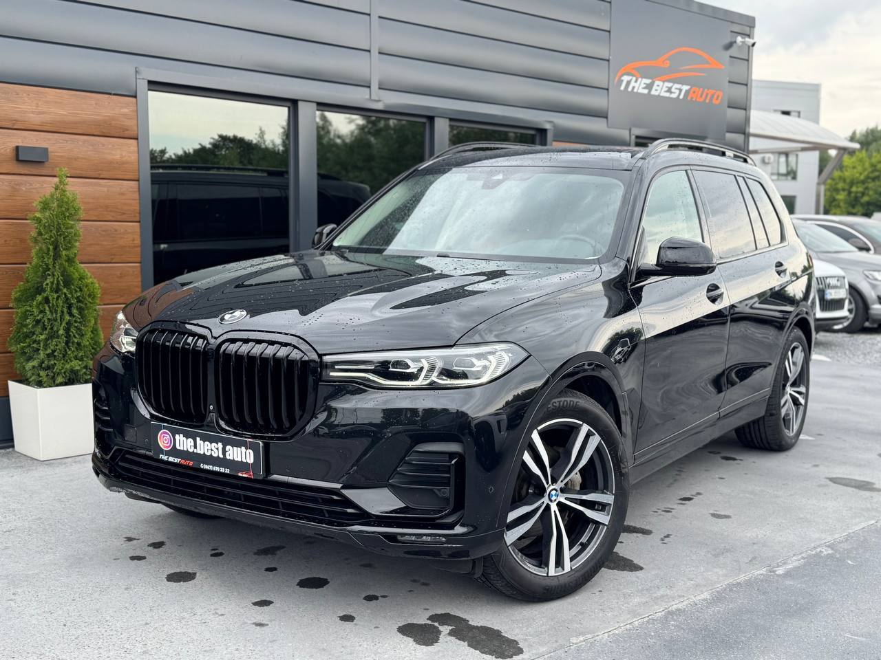 BMW X7 - фото 11