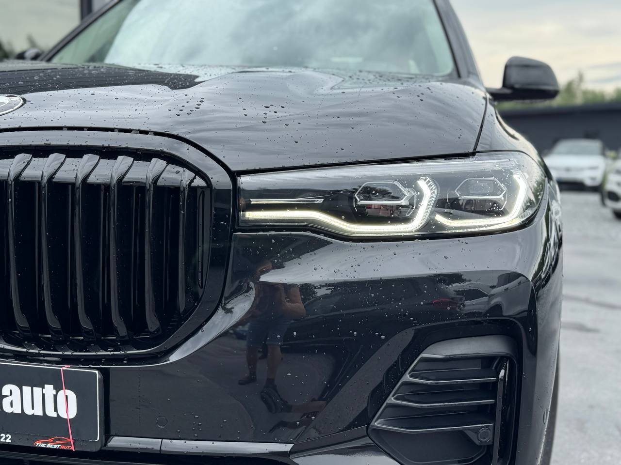 BMW X7 - фото 2