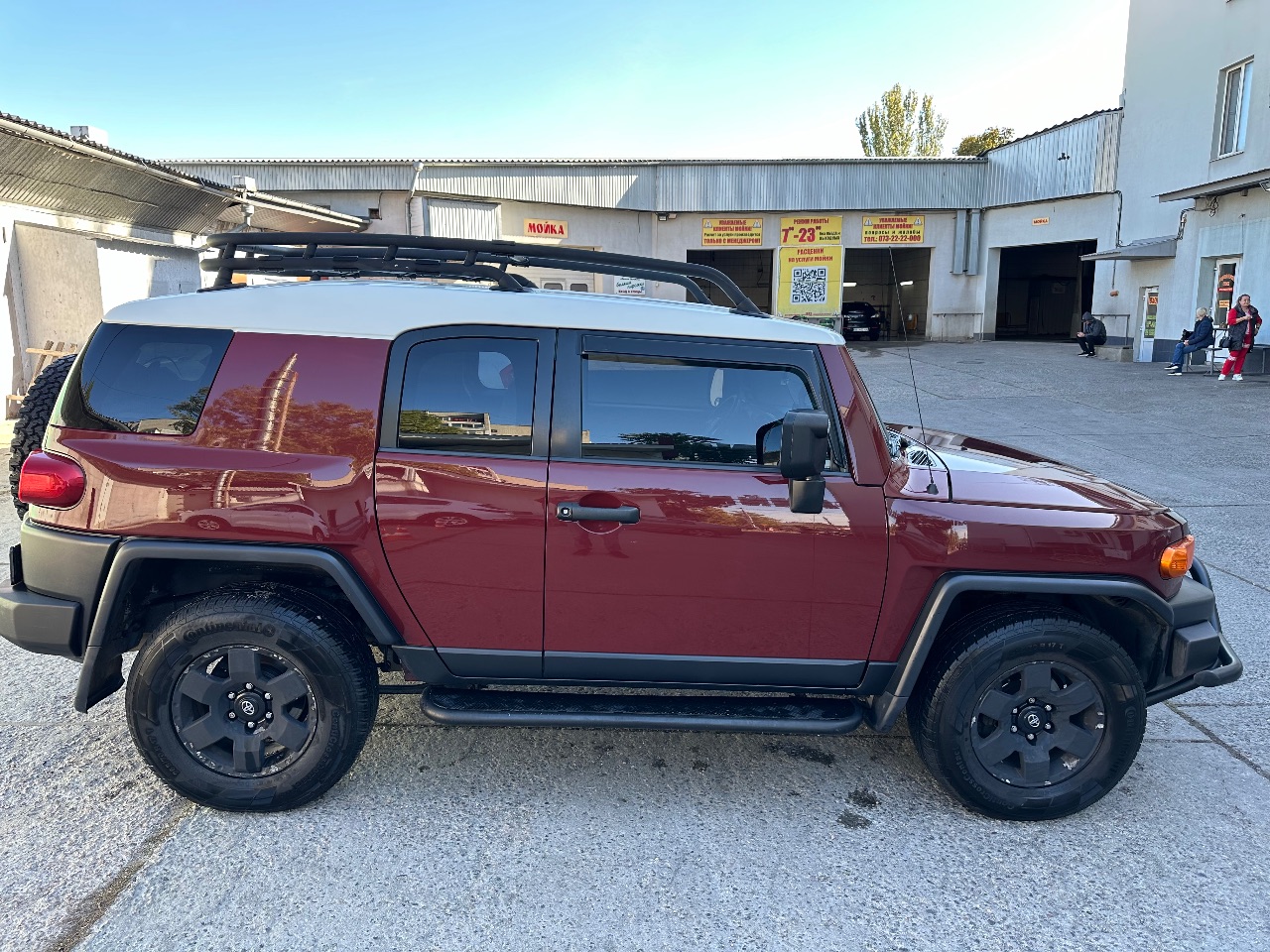 Toyota FJ Cruiser - фото 11