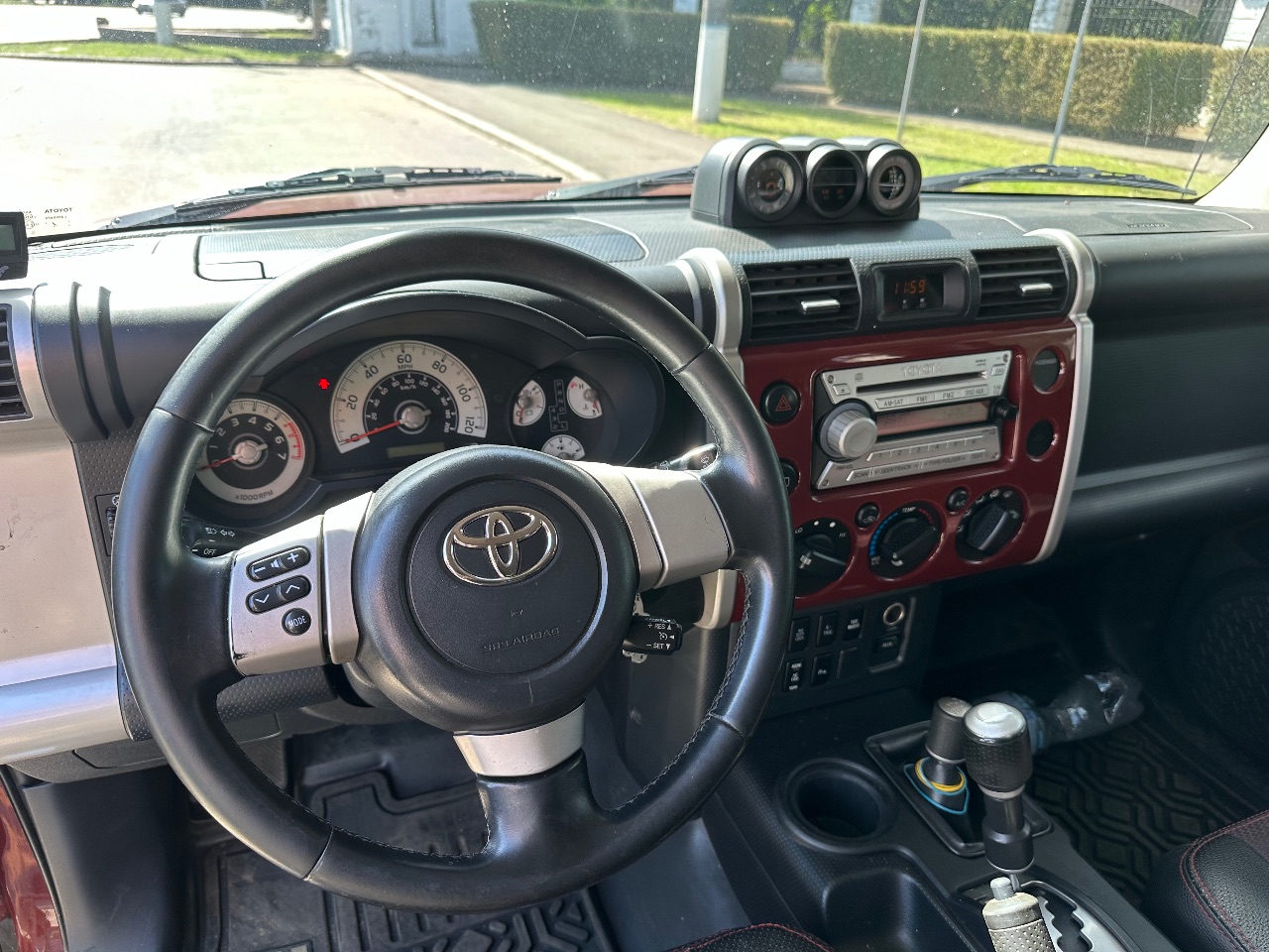 Toyota FJ Cruiser - фото 18