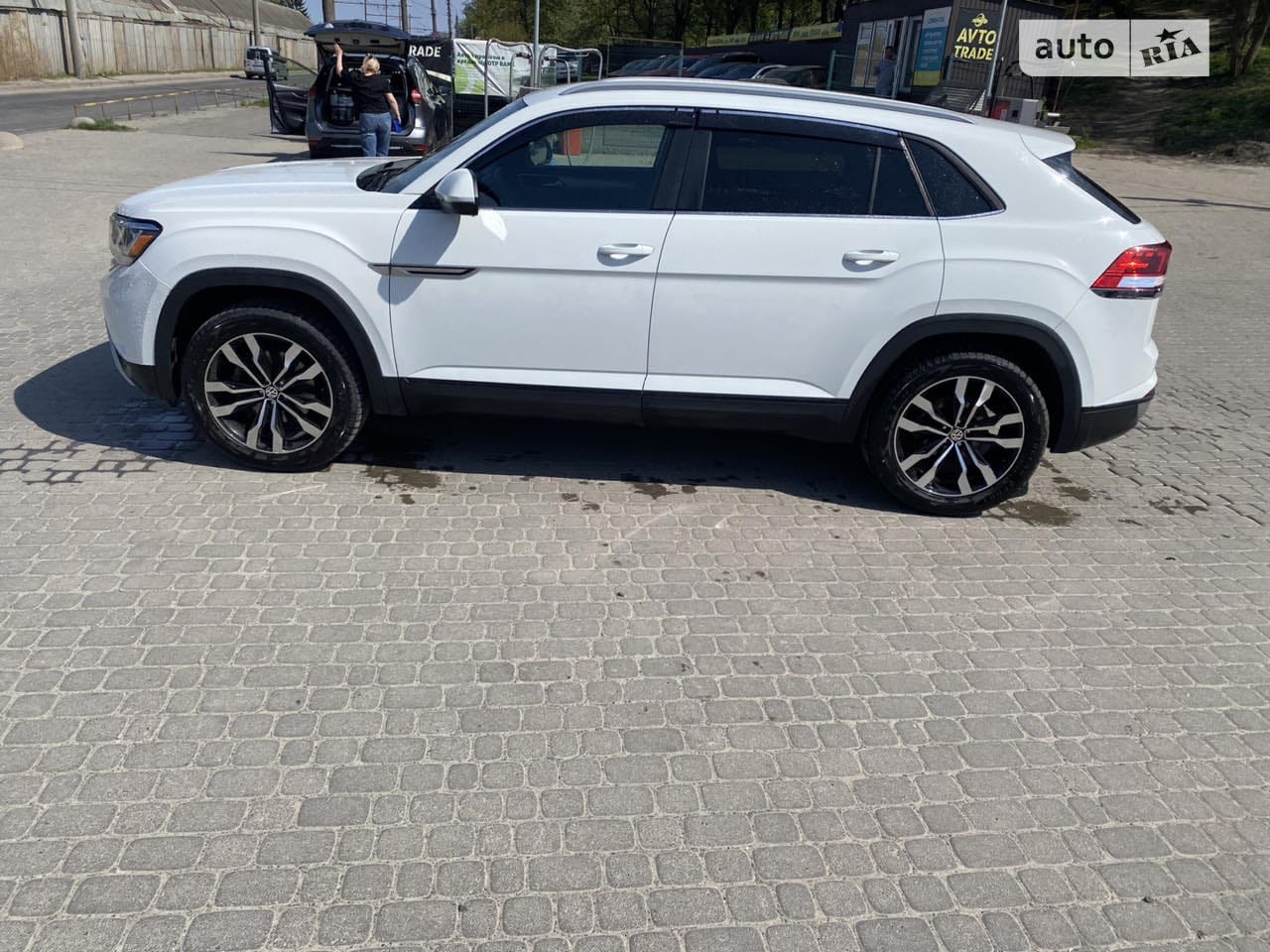 Volkswagen Atlas Cross Sport - фото 23