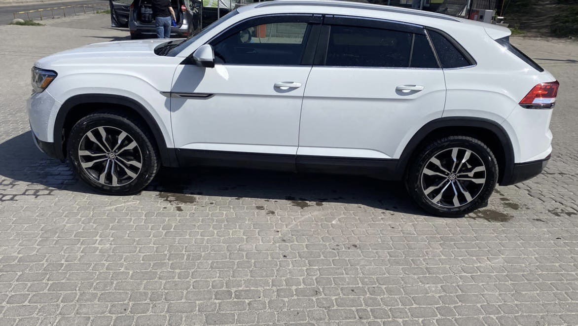 Volkswagen Atlas Cross Sport - фото 2
