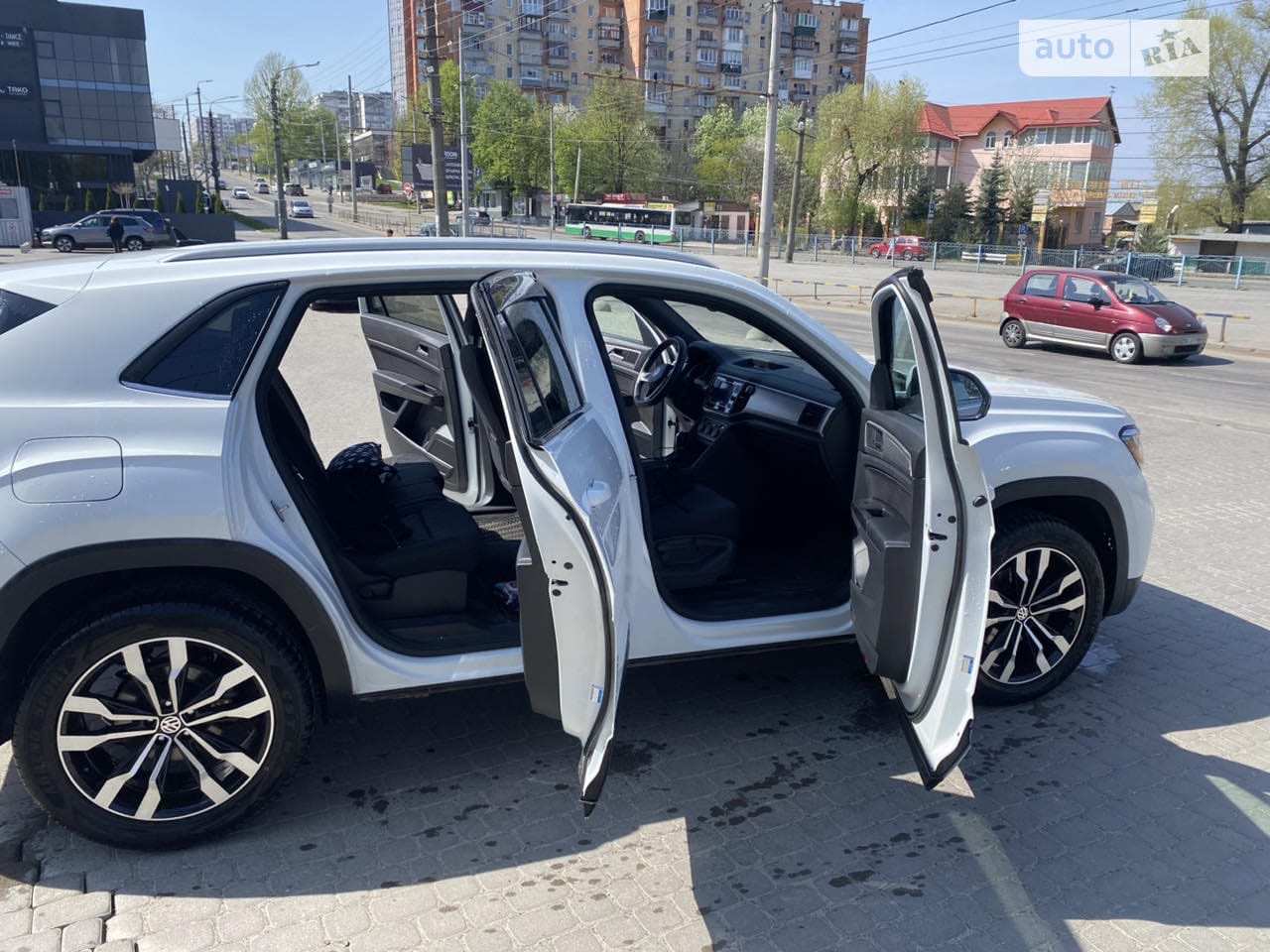 Volkswagen Atlas Cross Sport - фото 17