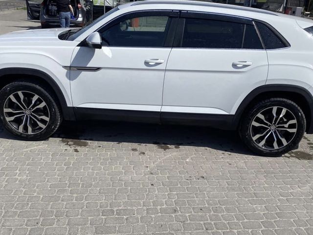 Volkswagen Atlas Cross Sport - зображення 2