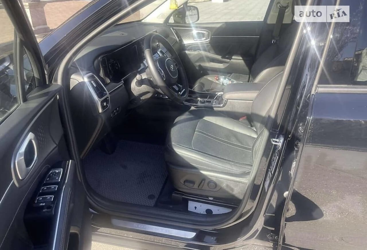 Kia Sorento - фото 16