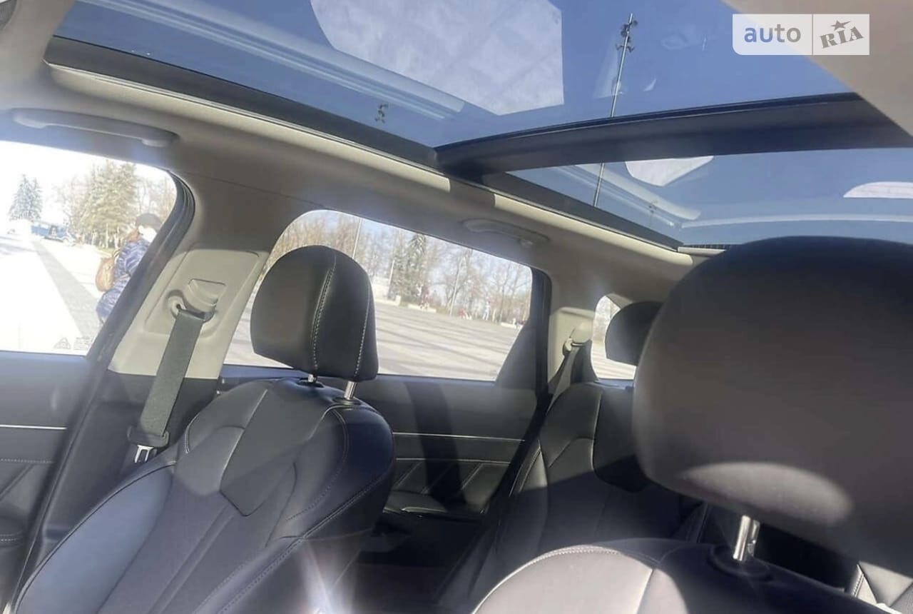 Kia Sorento - фото 9