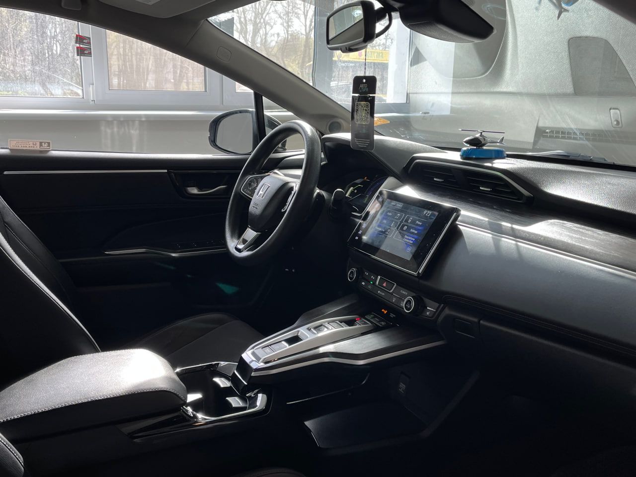 Honda Clarity - фото 5