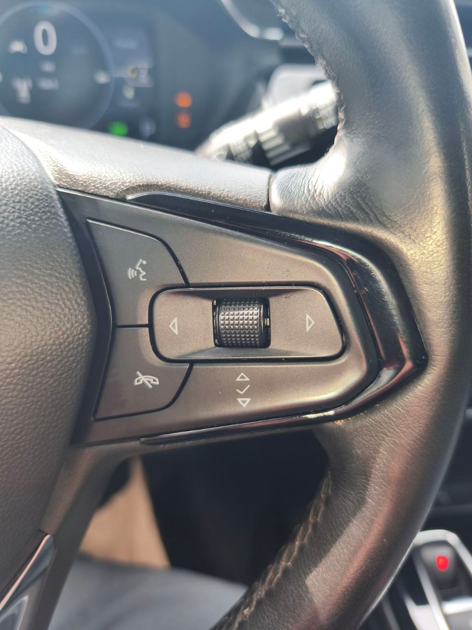 Chevrolet Bolt EUV - фото 20