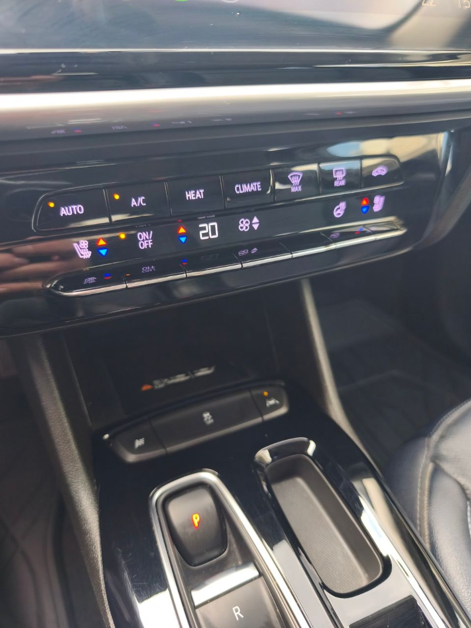 Chevrolet Bolt EUV - фото 31