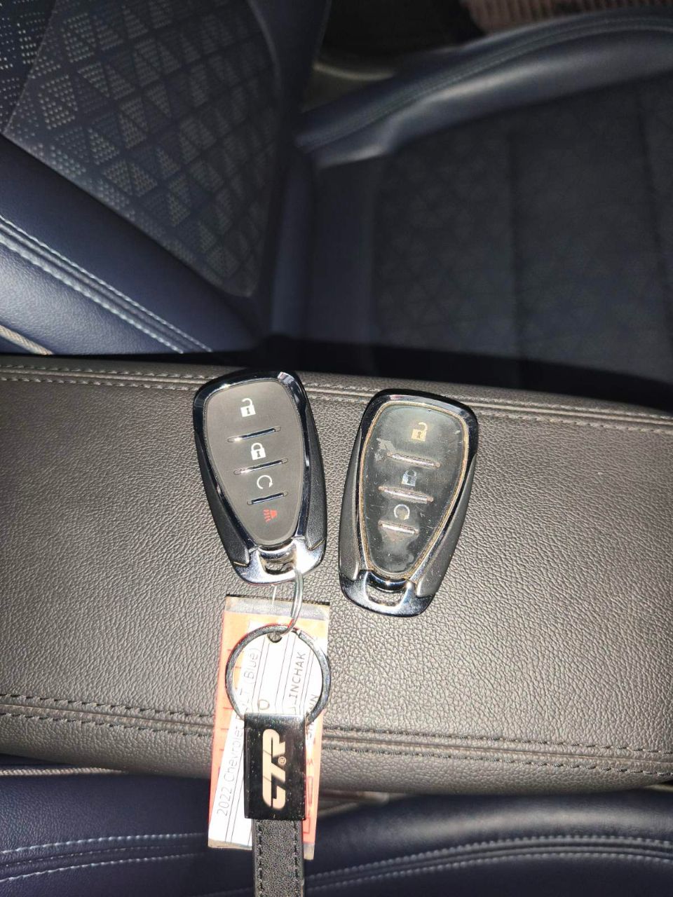 Chevrolet Bolt EUV - фото 14