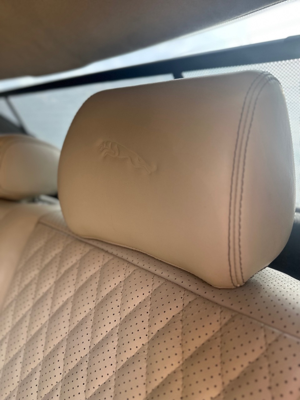 Jaguar XJ - фото 23