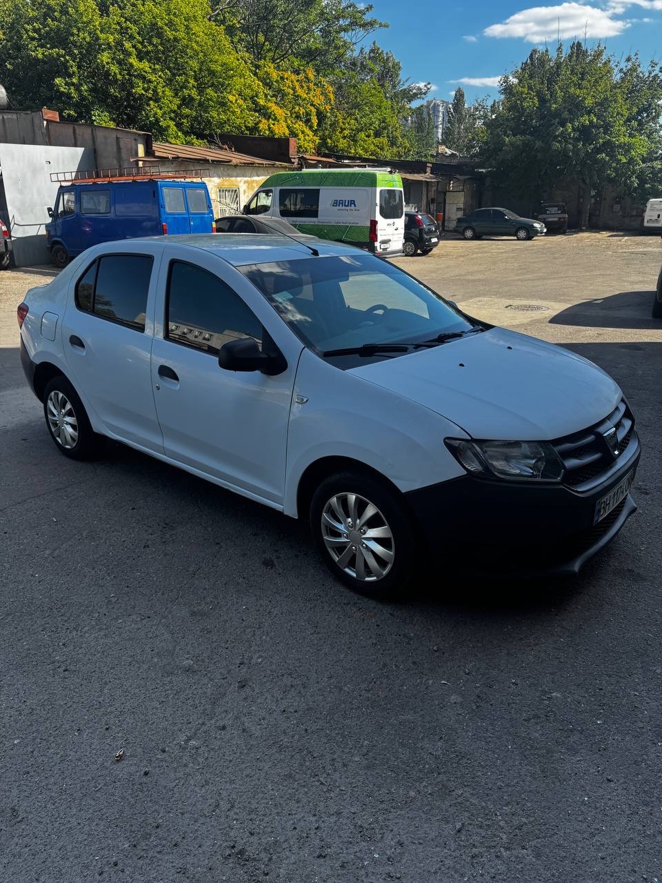 Dacia Logan - фото 2