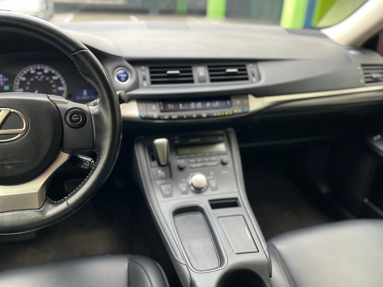 Lexus CT - фото 28