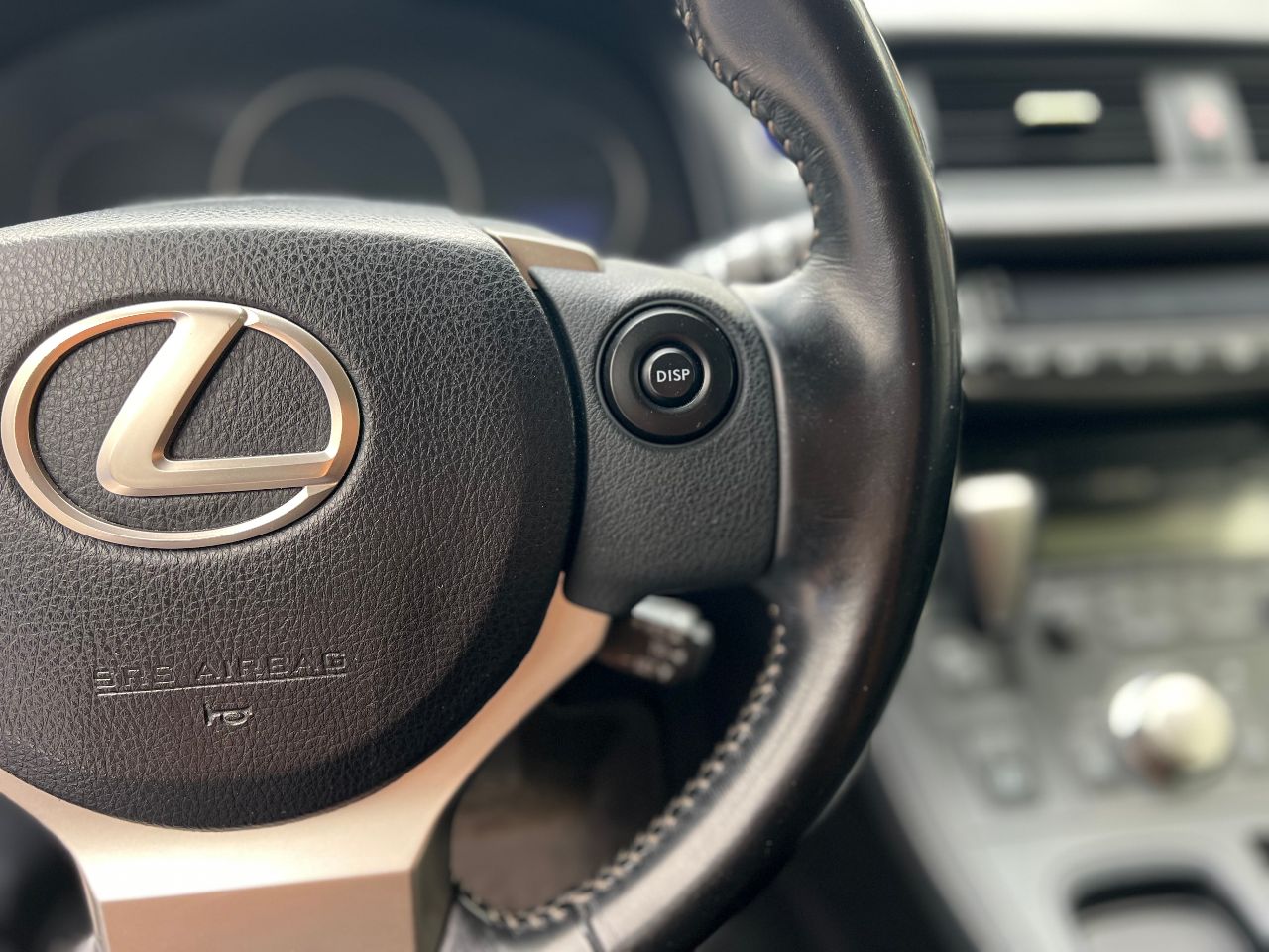 Lexus CT - фото 27