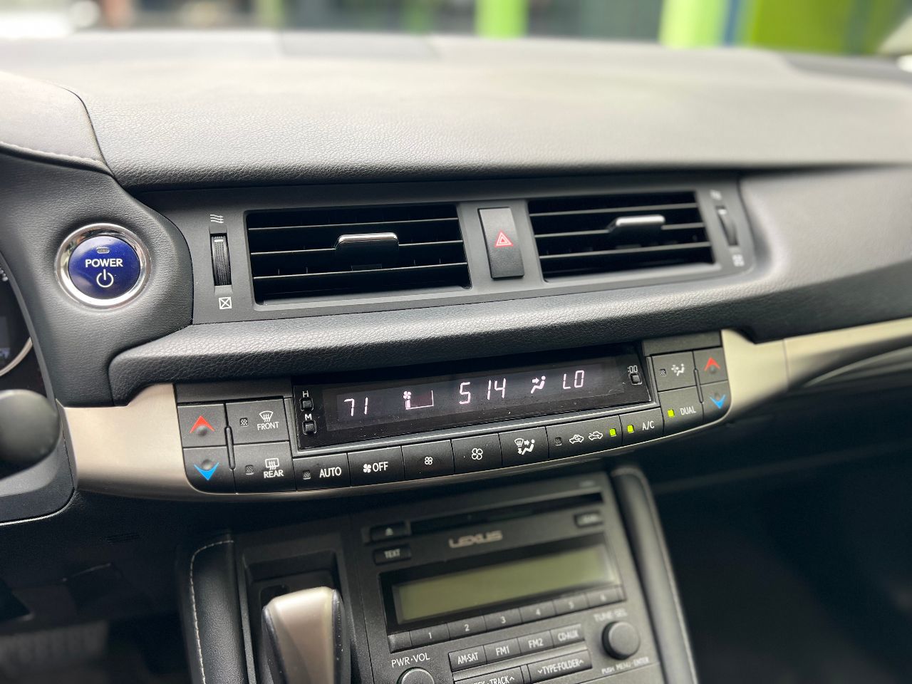 Lexus CT - фото 30