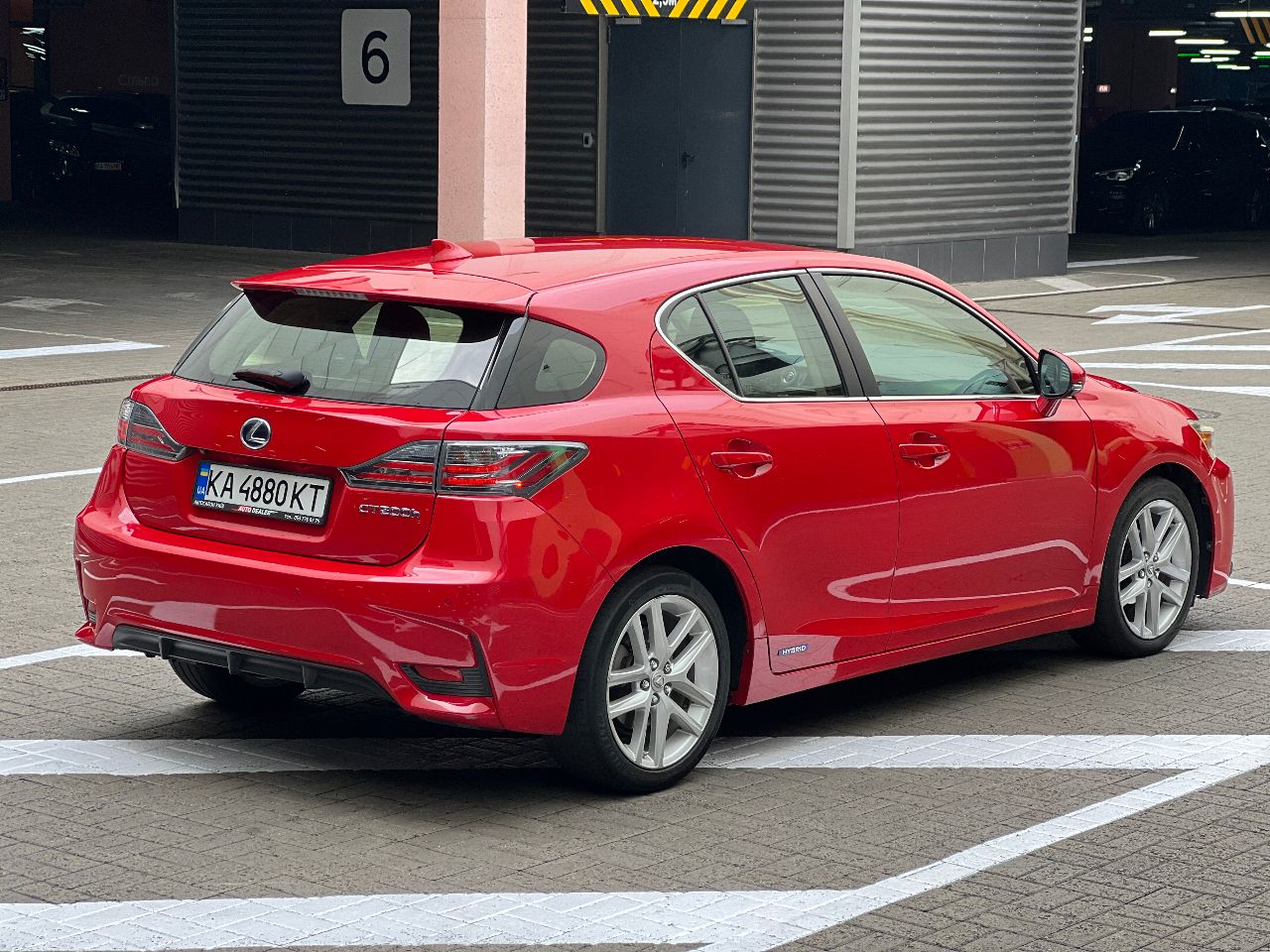 Lexus CT - фото 10