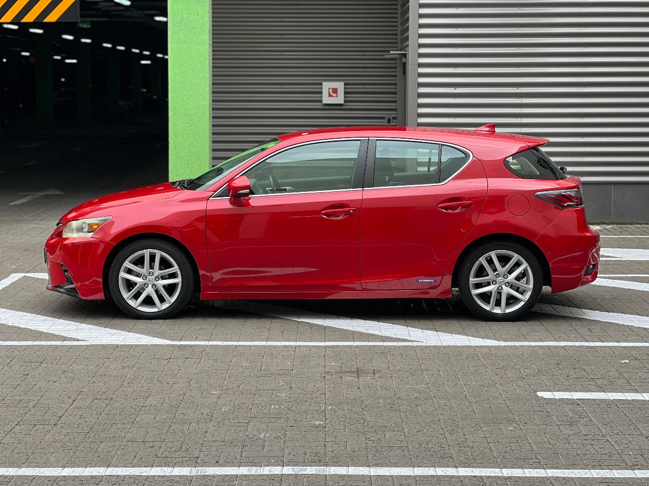 Lexus CT - фото 5