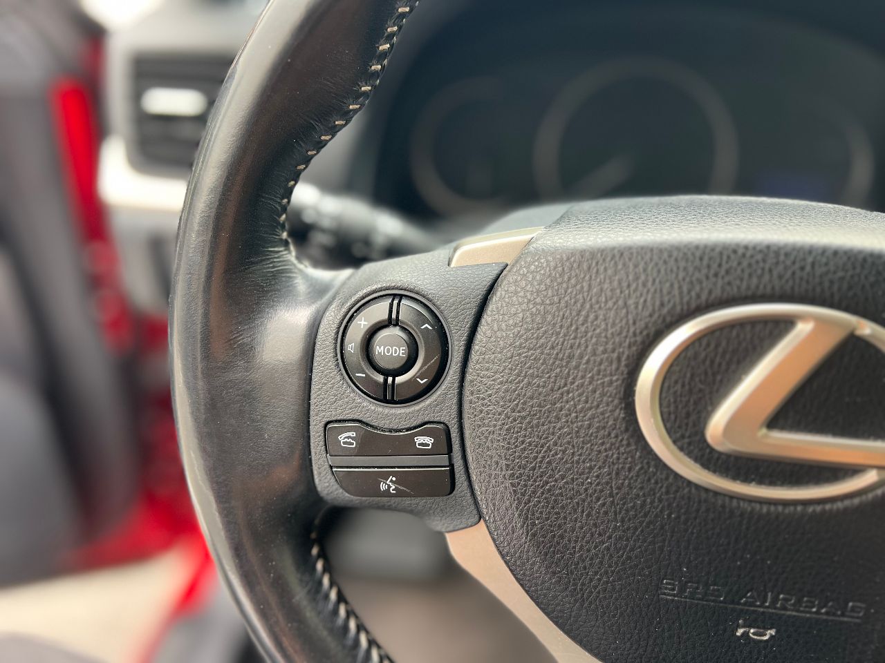 Lexus CT - фото 25