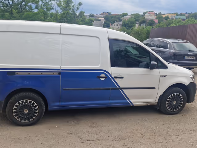 Volkswagen Caddy - фото 2