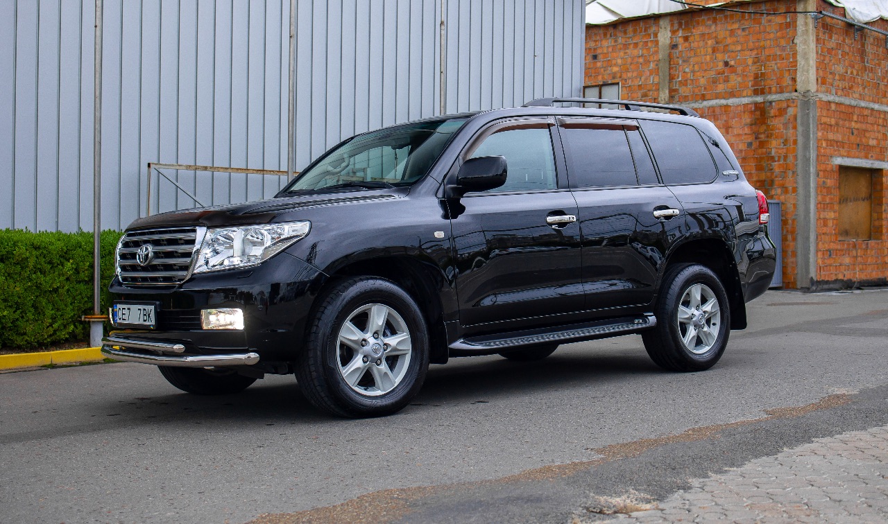Toyota Land Cruiser - фото 4