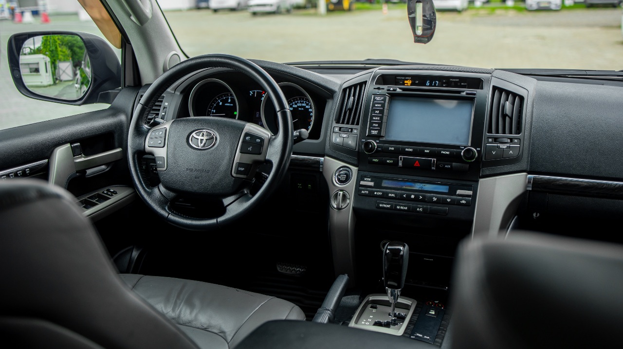 Toyota Land Cruiser - фото 31