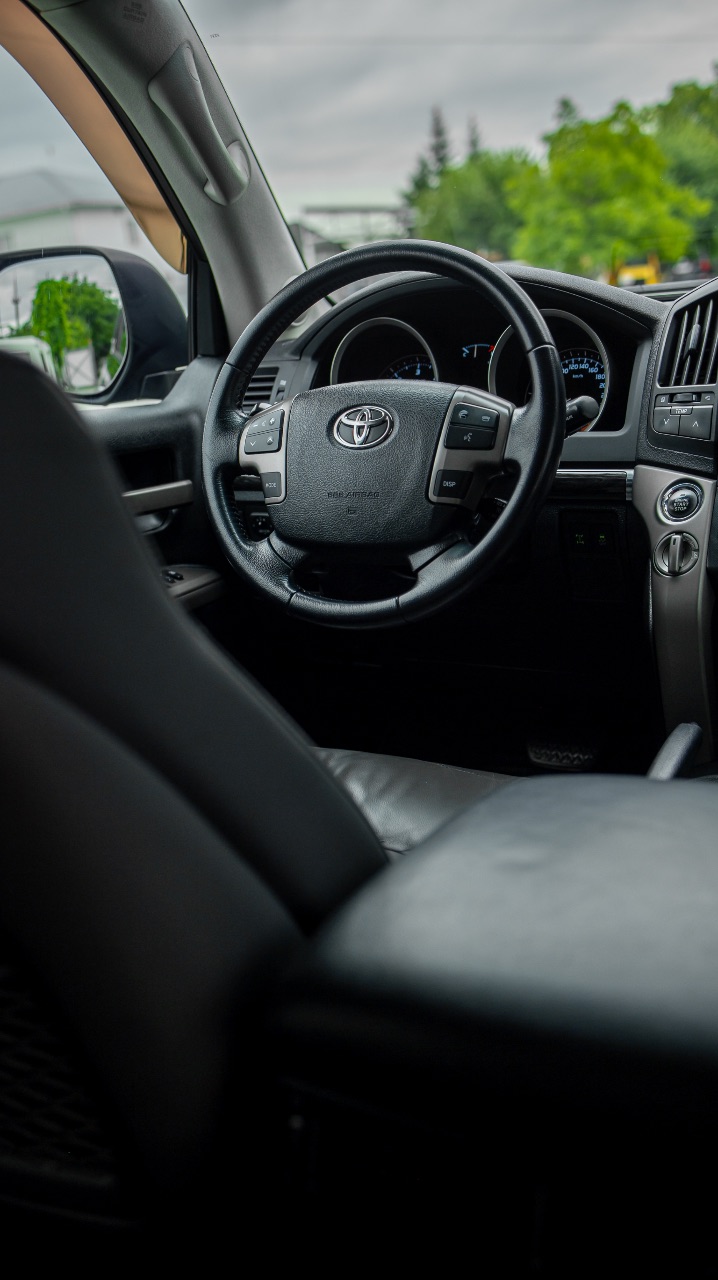 Toyota Land Cruiser - фото 30