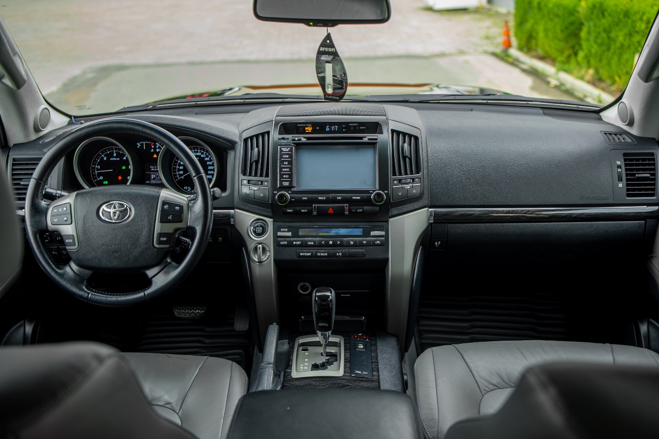 Toyota Land Cruiser - фото 37