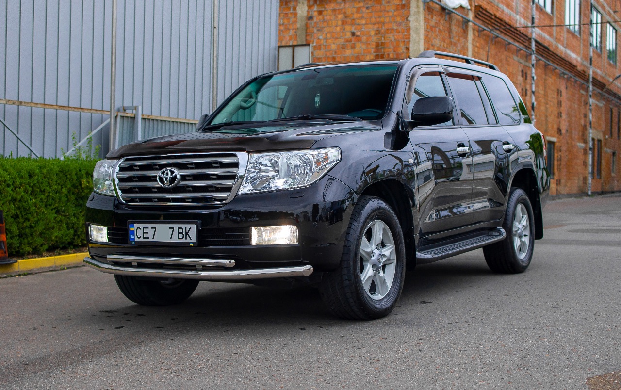 Toyota Land Cruiser - фото 2