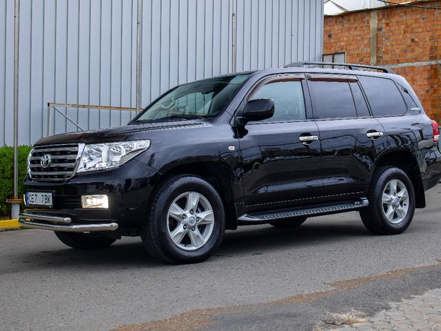 Toyota Land Cruiser - фото 4