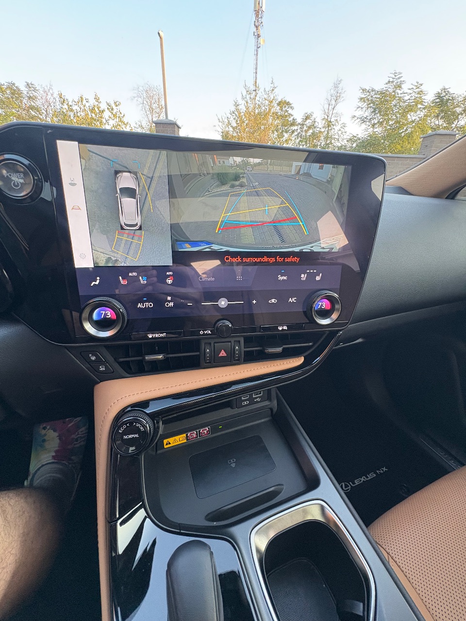 Lexus NX - фото 26