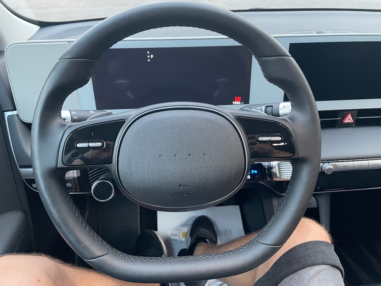 Hyundai IONIQ 5 - фото 18