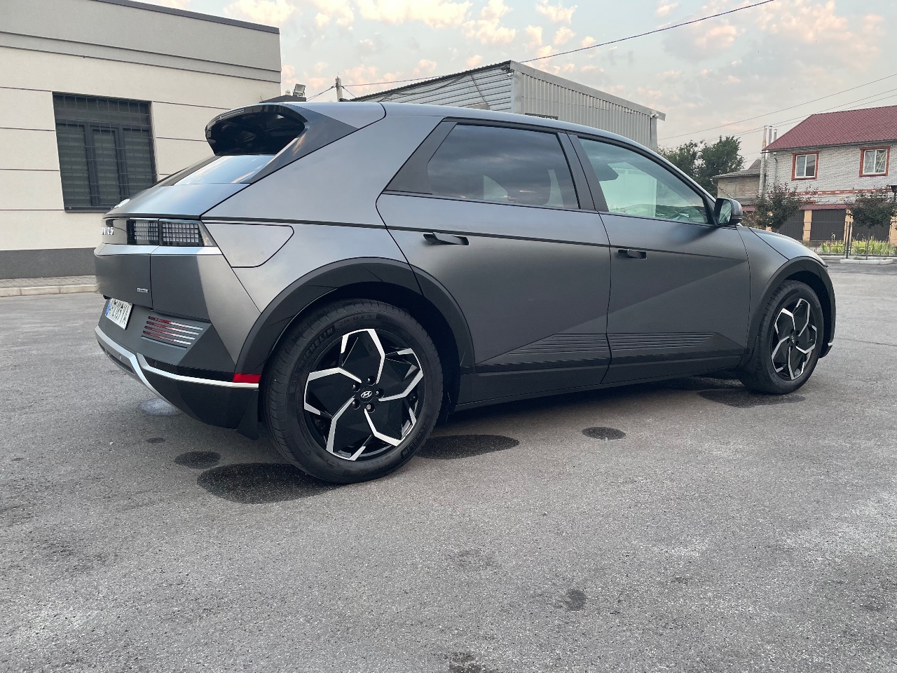Hyundai IONIQ 5 - фото 9