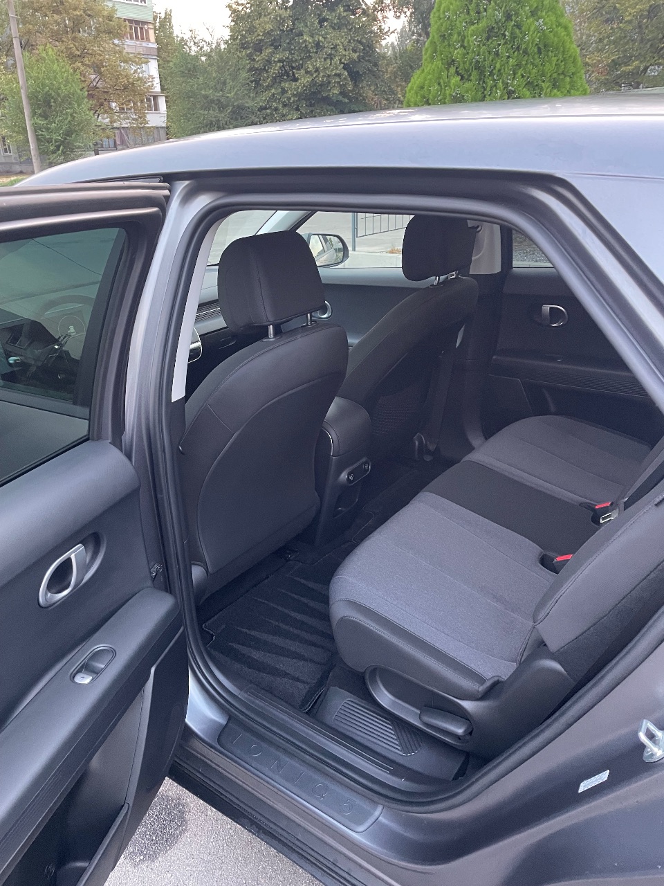 Hyundai IONIQ 5 - фото 21