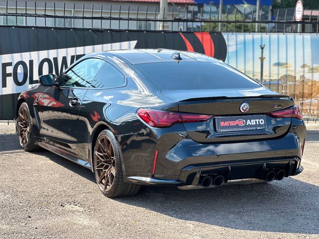 BMW M4 - фото 2