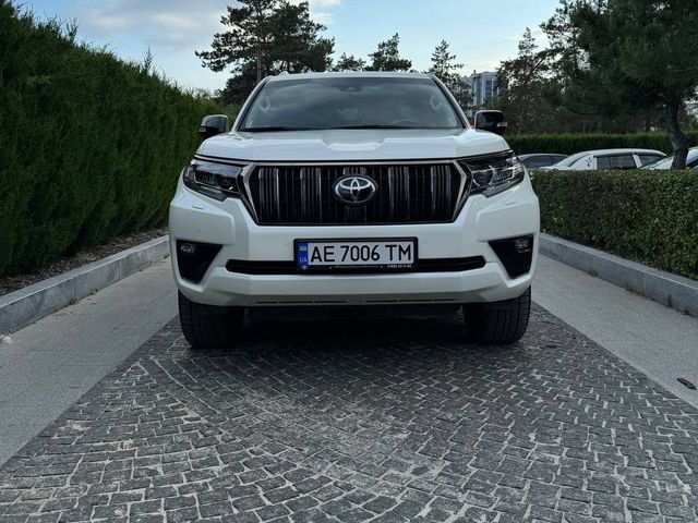 Toyota Land Cruiser Prado - зображення 5