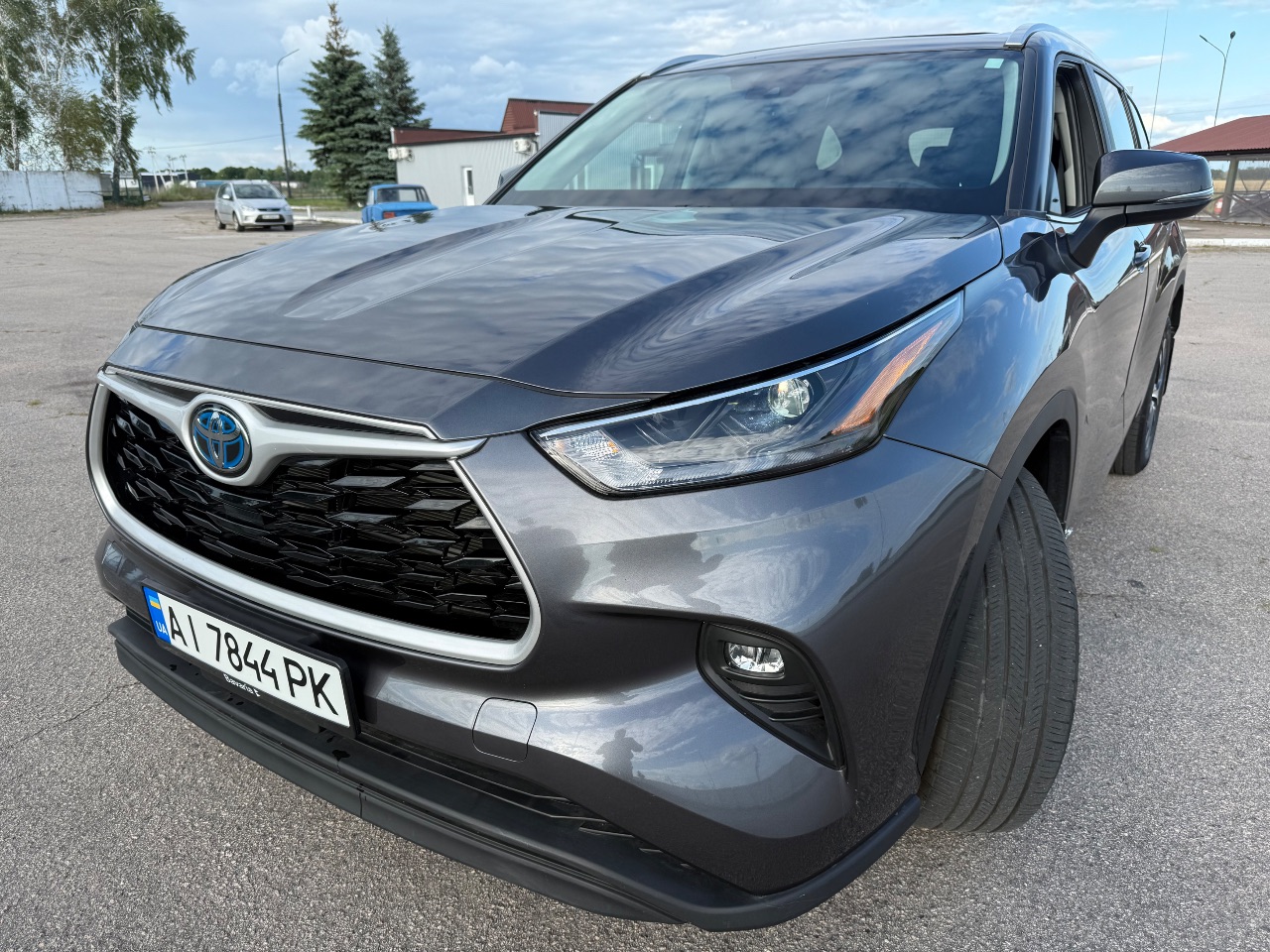 Toyota Highlander - фото 3