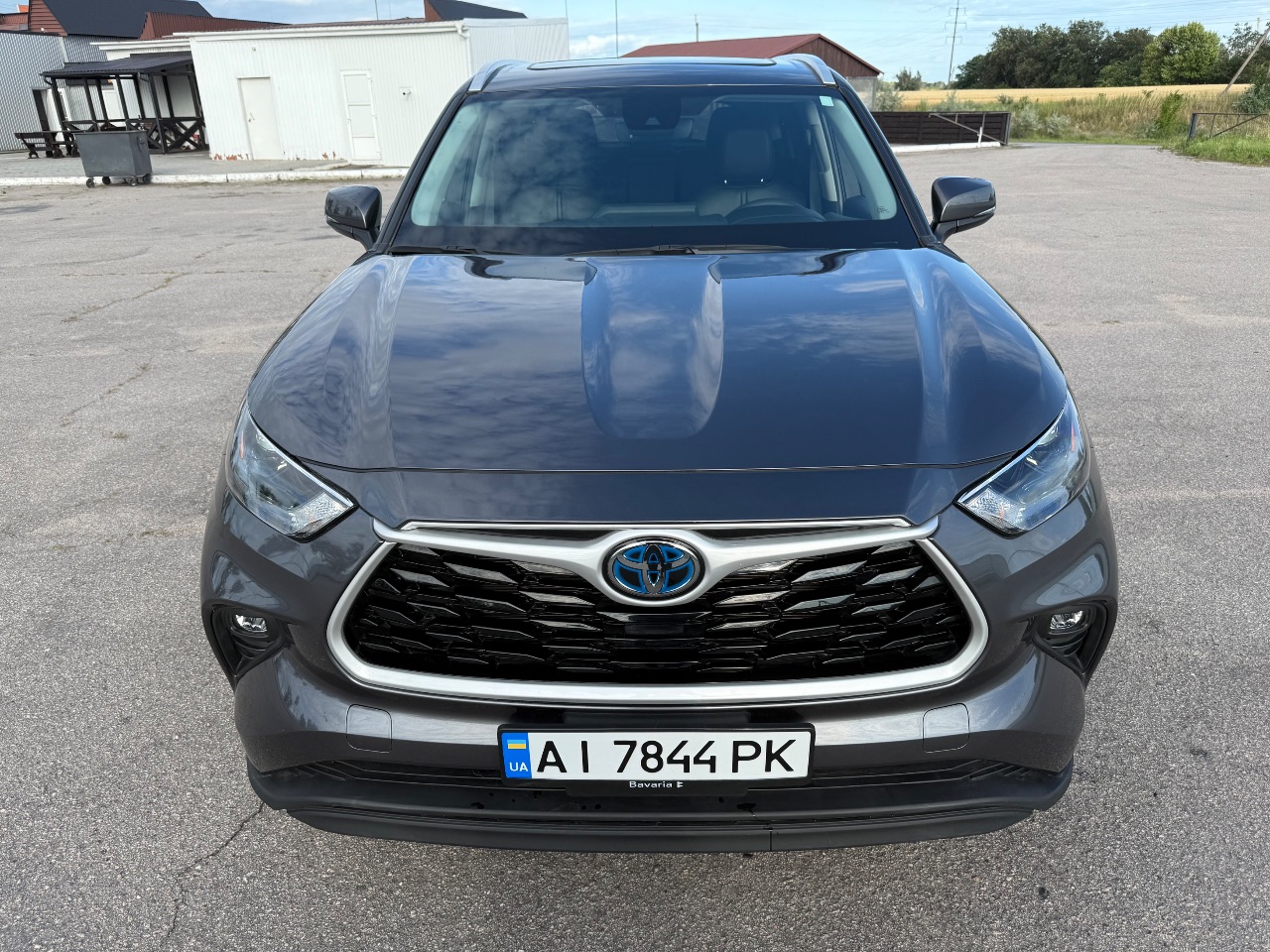 Toyota Highlander - фото 2