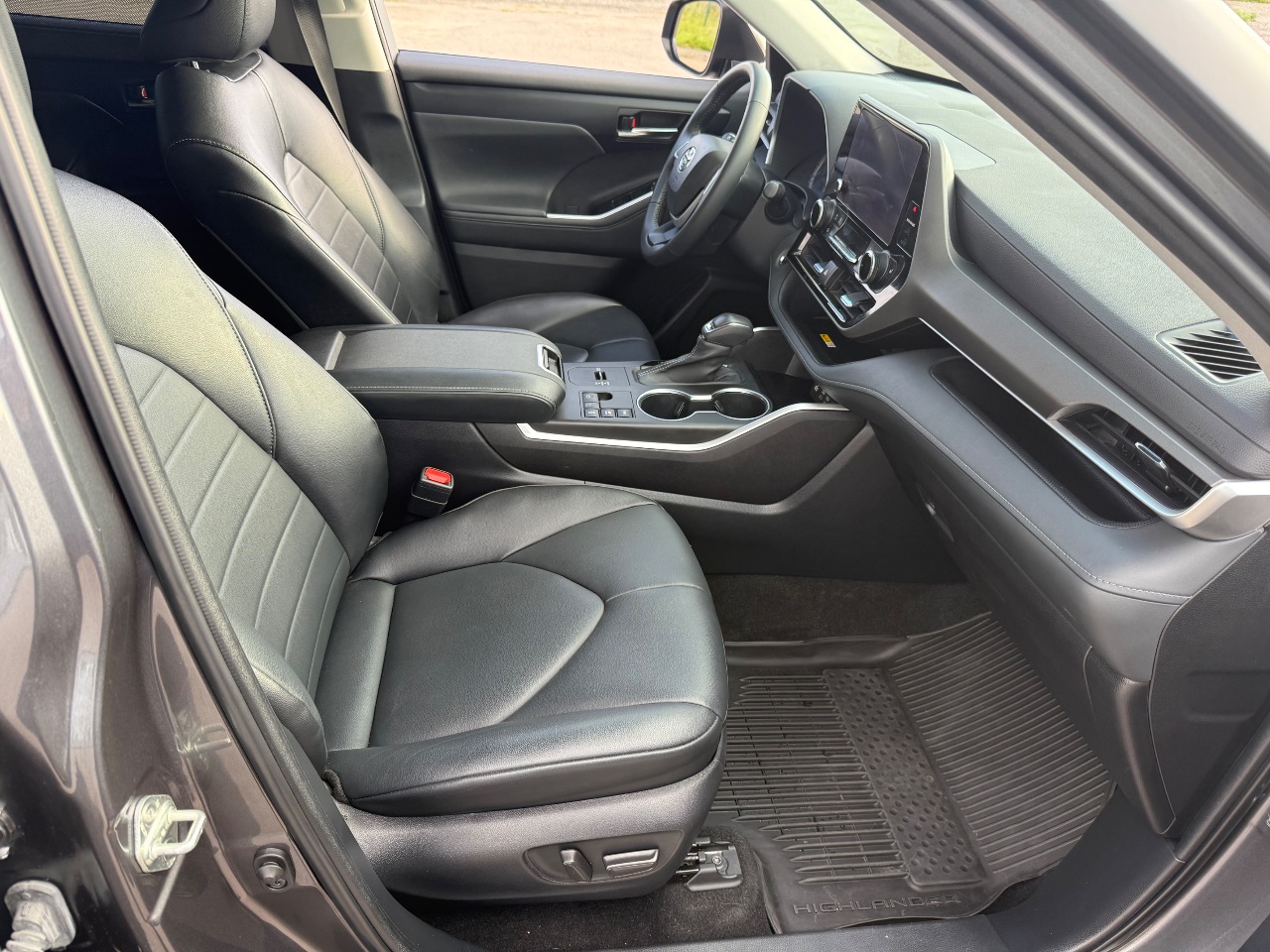 Toyota Highlander - фото 17