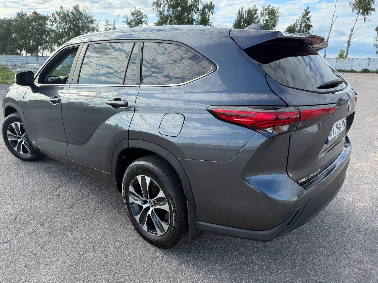 Toyota Highlander - фото 5