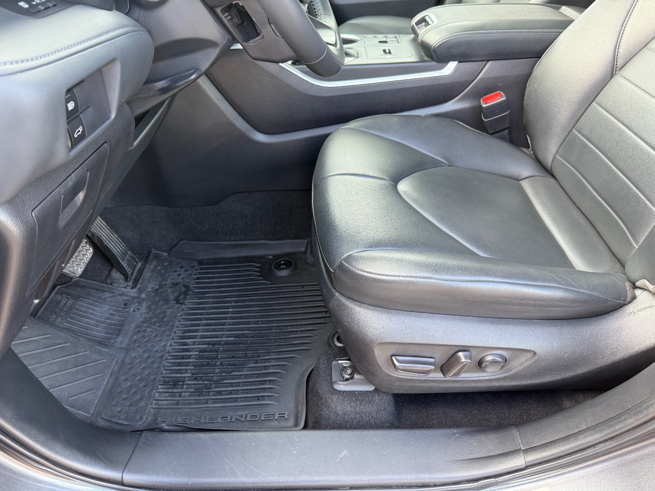 Toyota Highlander - фото 12